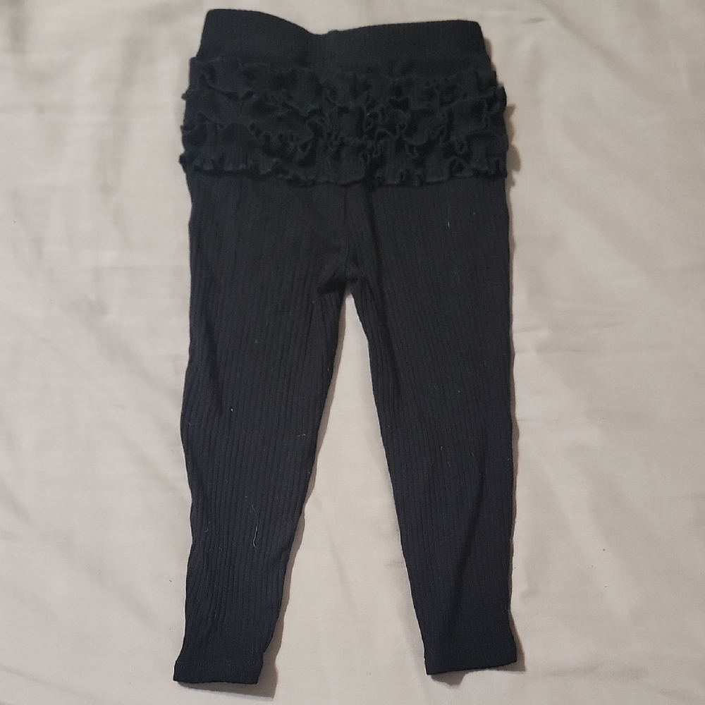 Posh Peanut Ruffle Leggings